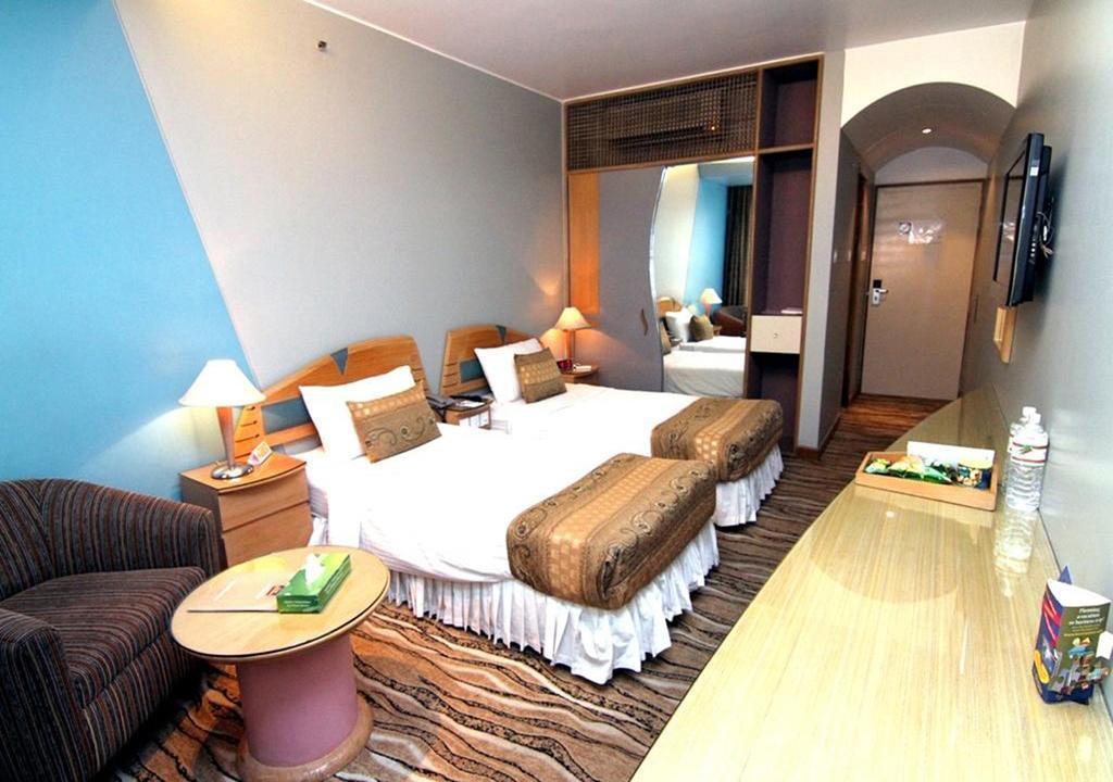 La Vinci Hotel Dhaka Exterior photo